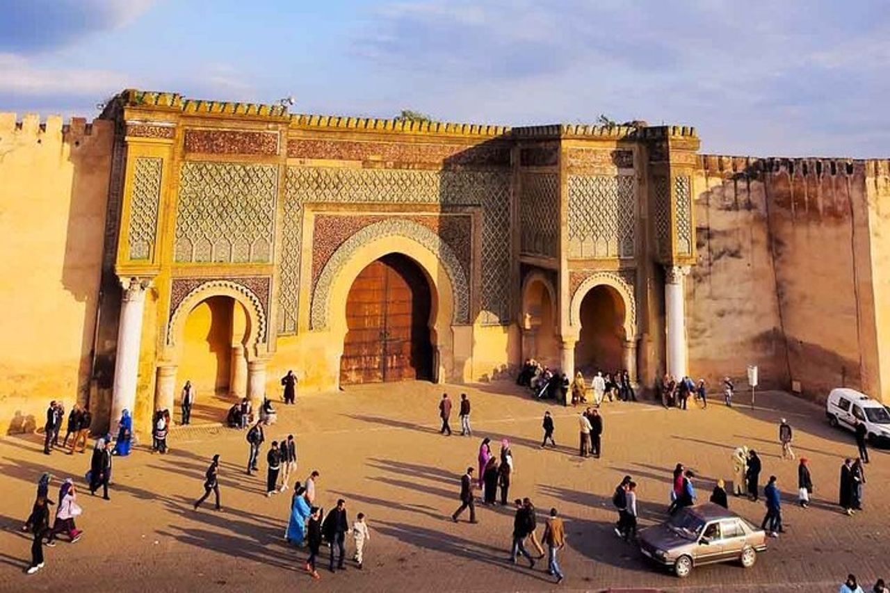 Tour storico di Meknes Volubilis e Moulay Idriss di un'intera giornata — 4