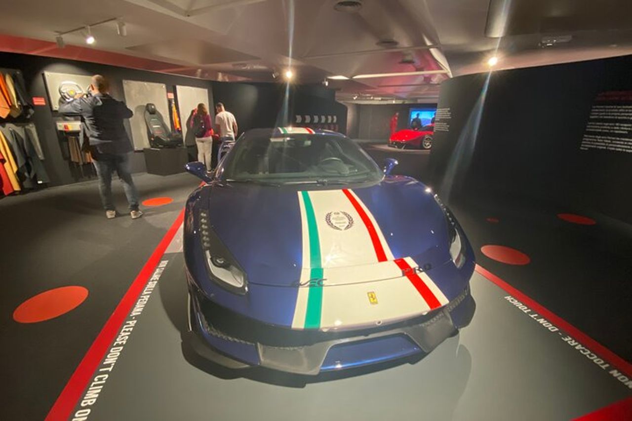 Tour privato del Museo Ferrari a Modena e Maranello da Roma — 2