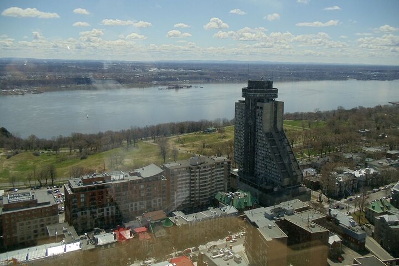 Tour a piedi autoguidato di Québec City e caccia al tesoro — 3