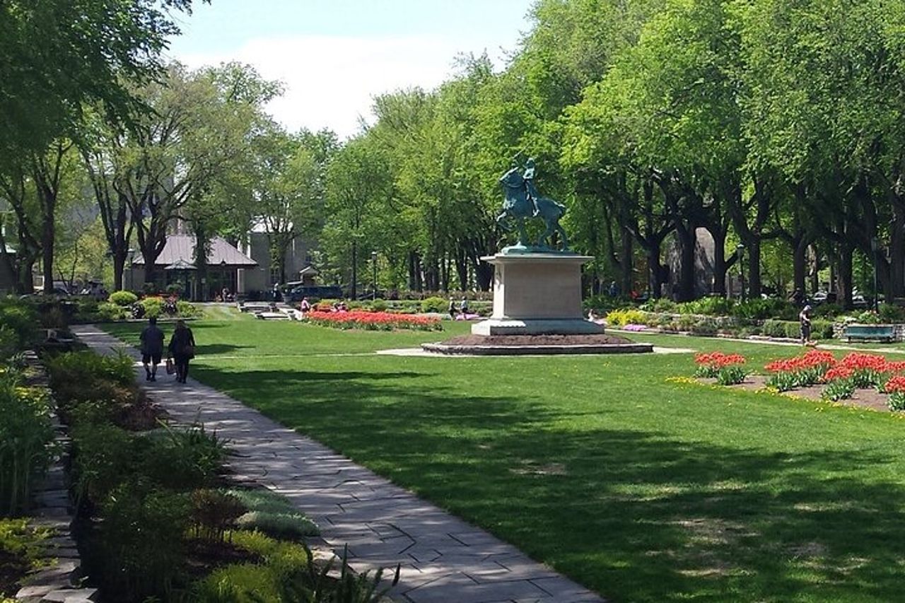 Tour a piedi autoguidato di Québec City e caccia al tesoro — 7