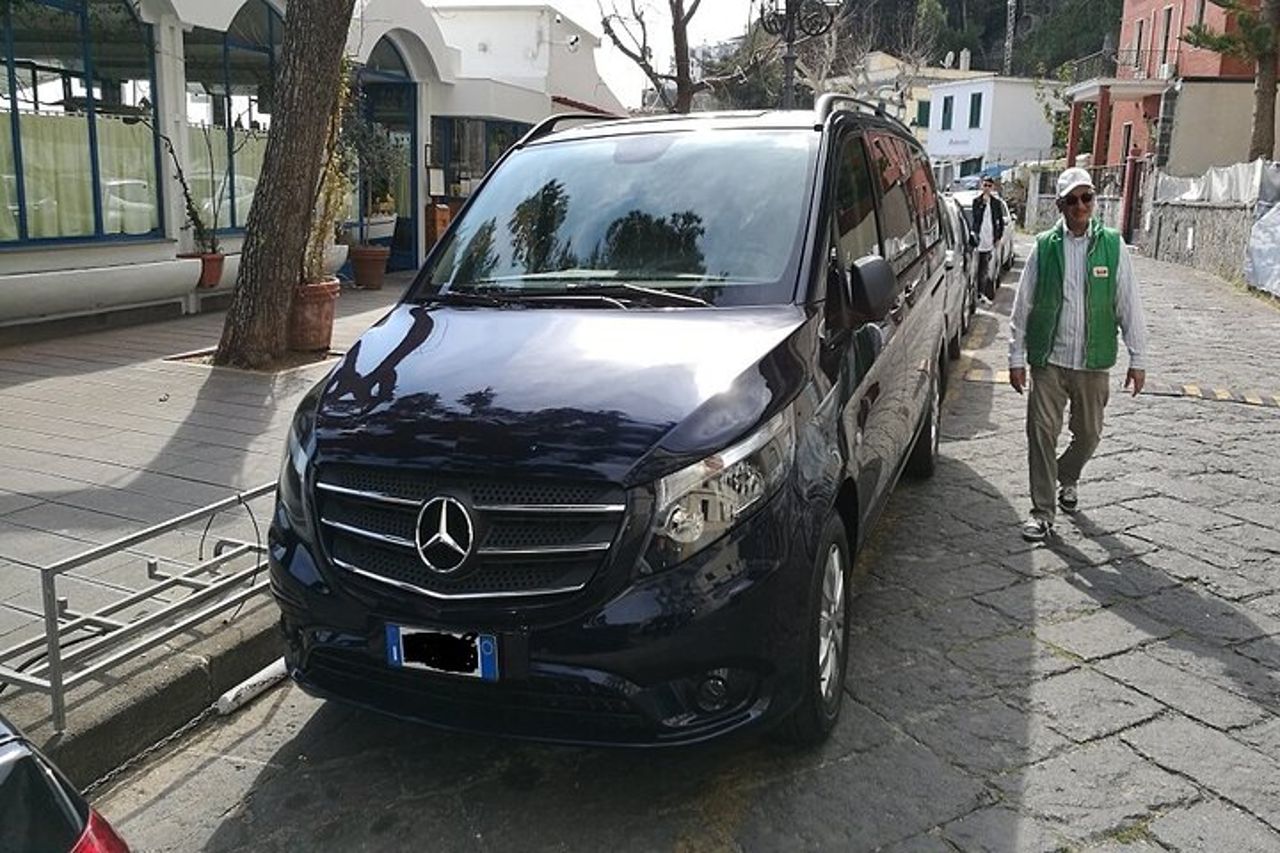 Tour privato di un giorno sulla Costiera amalfitana, 2 passeggeri — 4