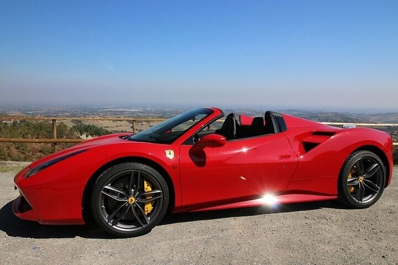 Pushstart Ferrari Portofino - Test Drive a Maranello — 3