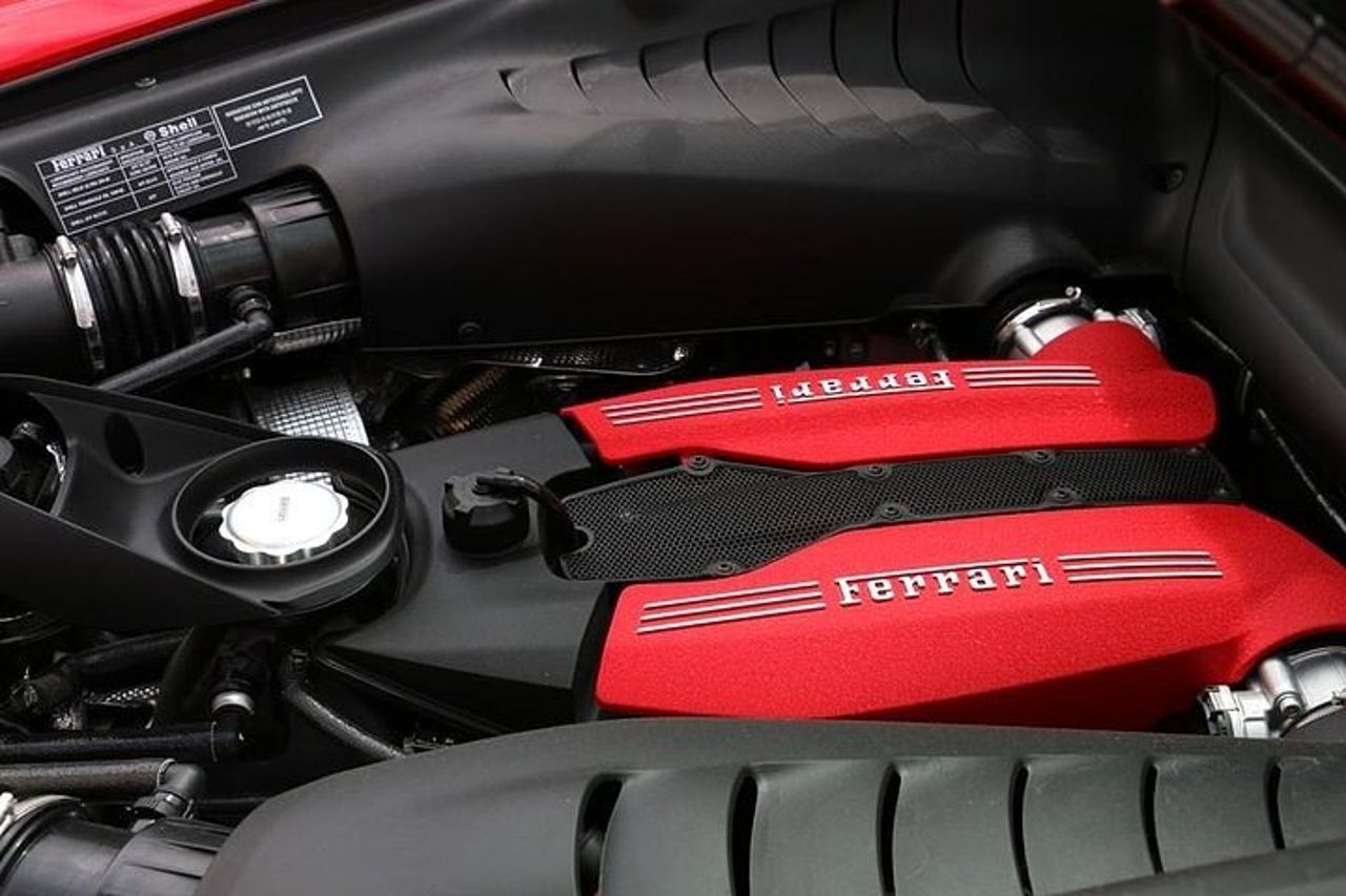 Pushstart Ferrari Portofino - Test Drive a Maranello — 6