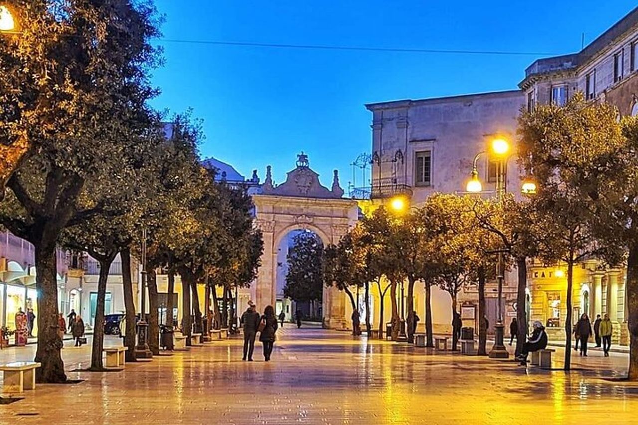 Tour di un giorno di Ostuni, Martina Franca, Alberobello da Bari — 7