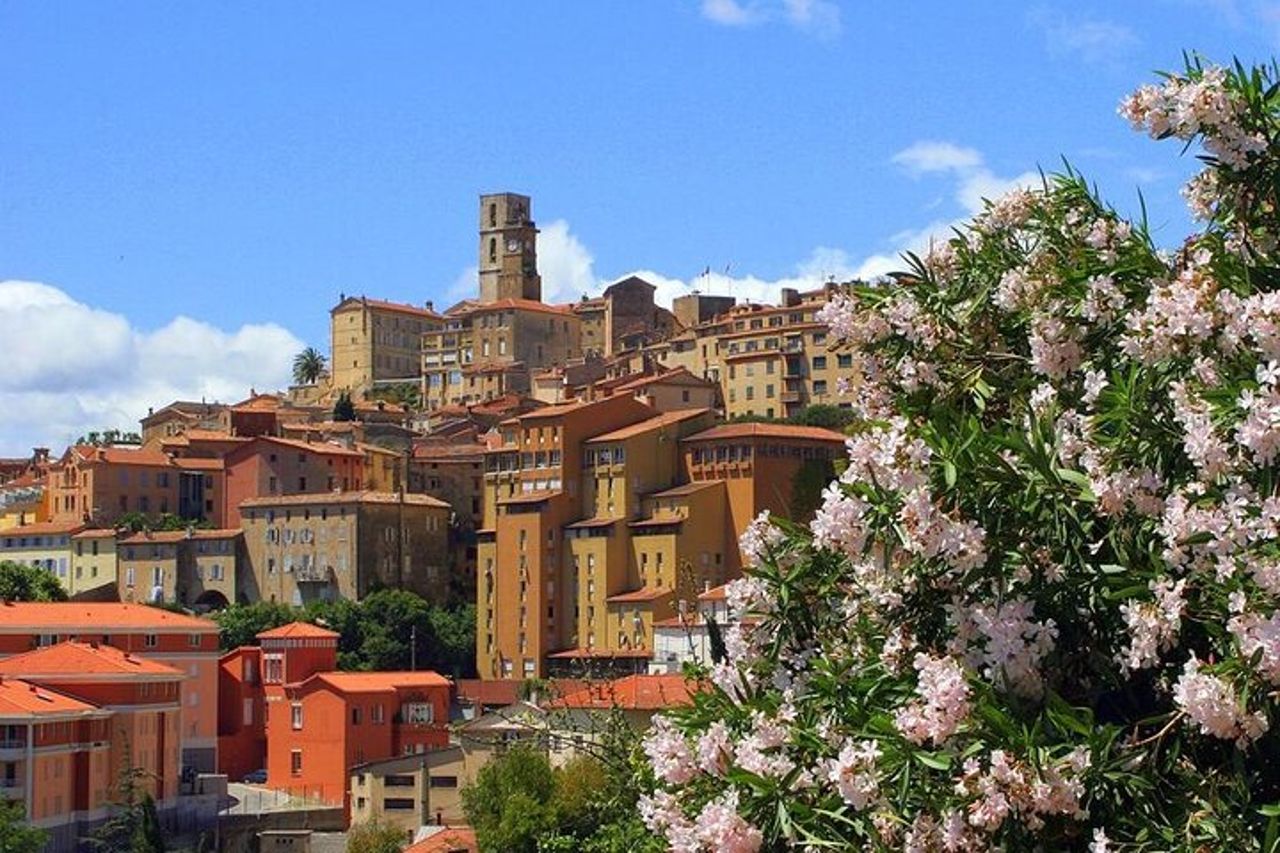 Escursione a terra a Grasse, Antibes e St Paul de Vence da Cannes — 6
