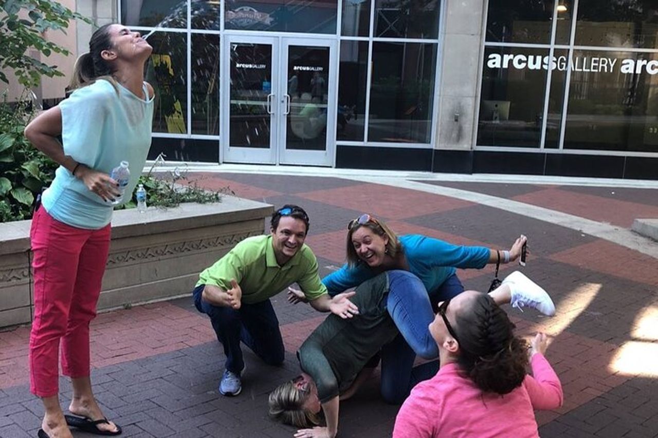 Avventura di caccia al tesoro a Louisville di Zombie Scavengers