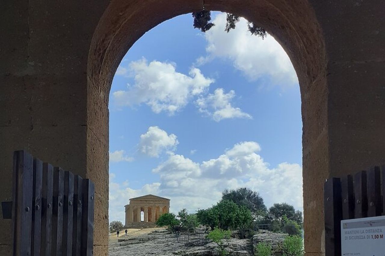Tour a piedi della Valle dei Templi — 5