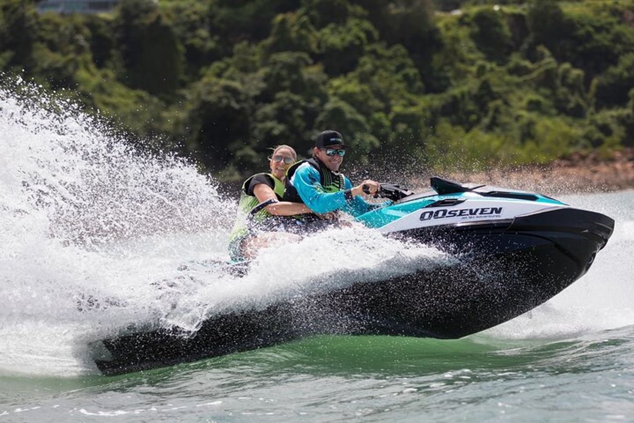 75 minuti Die Another Day Jet Skiing a Darwin — 3