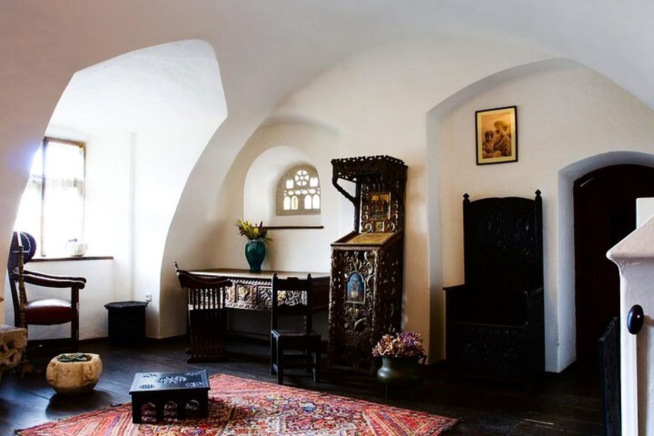 Tour privato after-hour del castello di Bran per 2 con degustazione di vini — 9