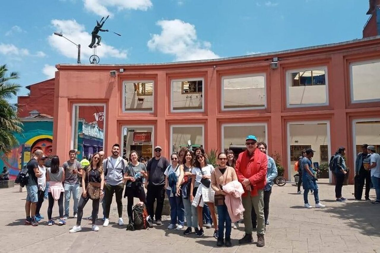 Tour condiviso della storica Candelaria a Bogotá — 3