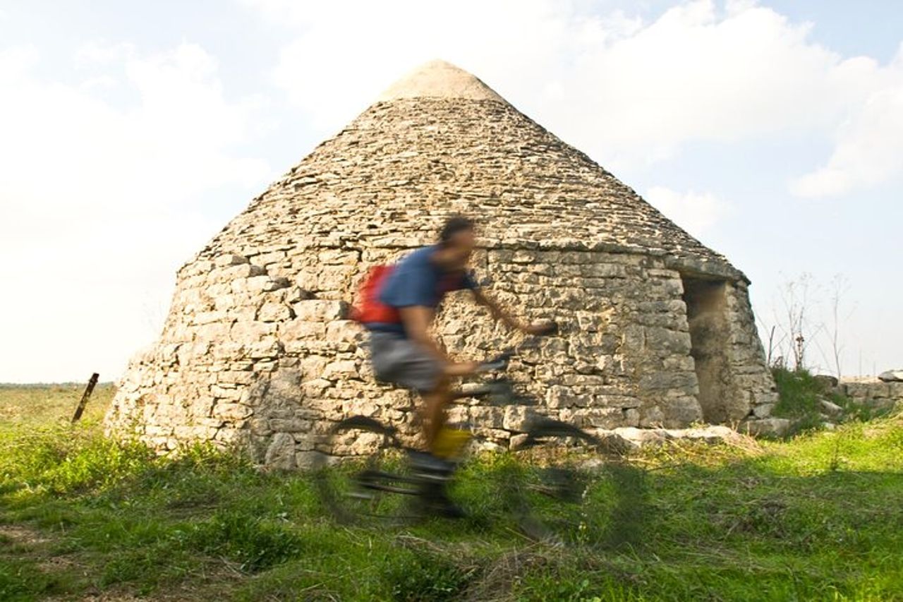 Bike Tour in Piccolo Gruppo nella Murgia di Castel del Monte — 6