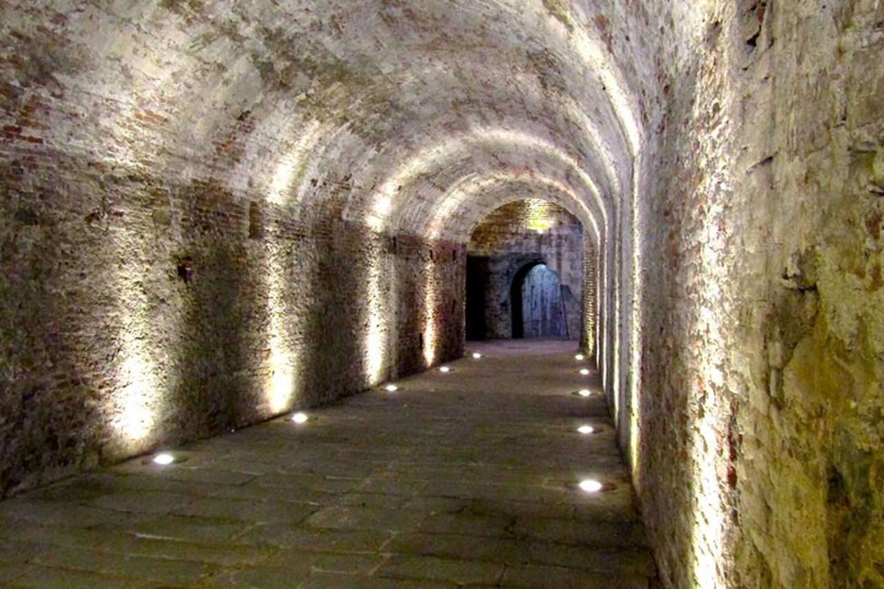 Passeggiata sopra e dentro le mura di Lucca — 2