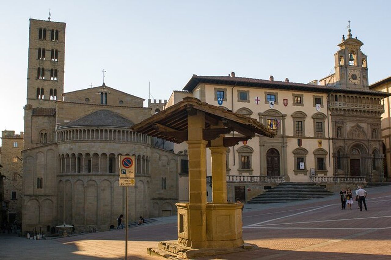 Tour Privato di Arezzo con Guida Ufficiale — 4