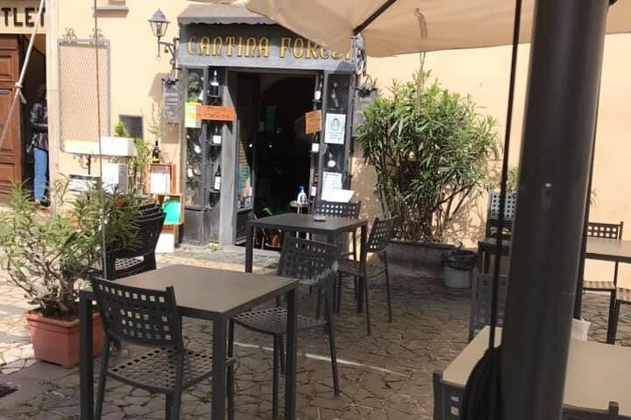 Aperitivo di fronte al Duomo e Tour di Orvieto Underground — 7