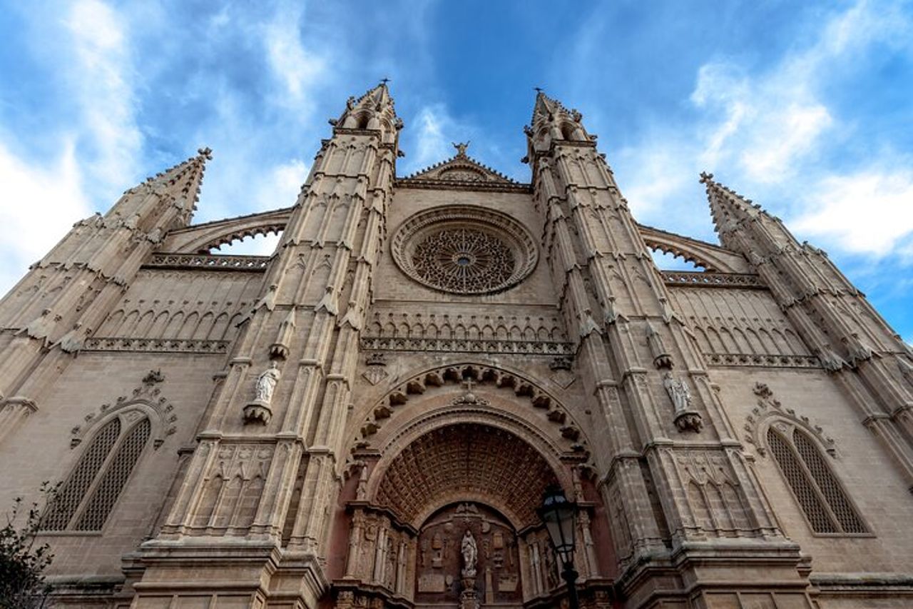 Palma DE Mallorca Escursione a terra: Palma, Deia e Sa Foradada — 6