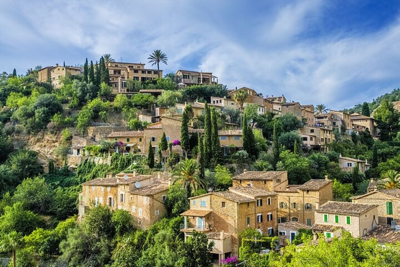 Palma DE Mallorca Escursione a terra: Palma, Deia e Sa Foradada