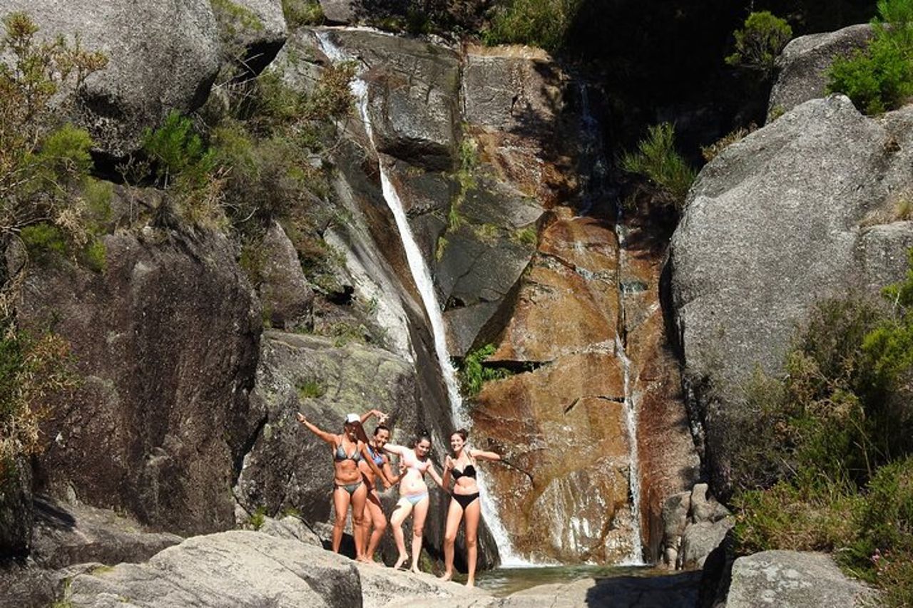 Tour privato delle cascate naturali e delle lagune di Gerês — 9