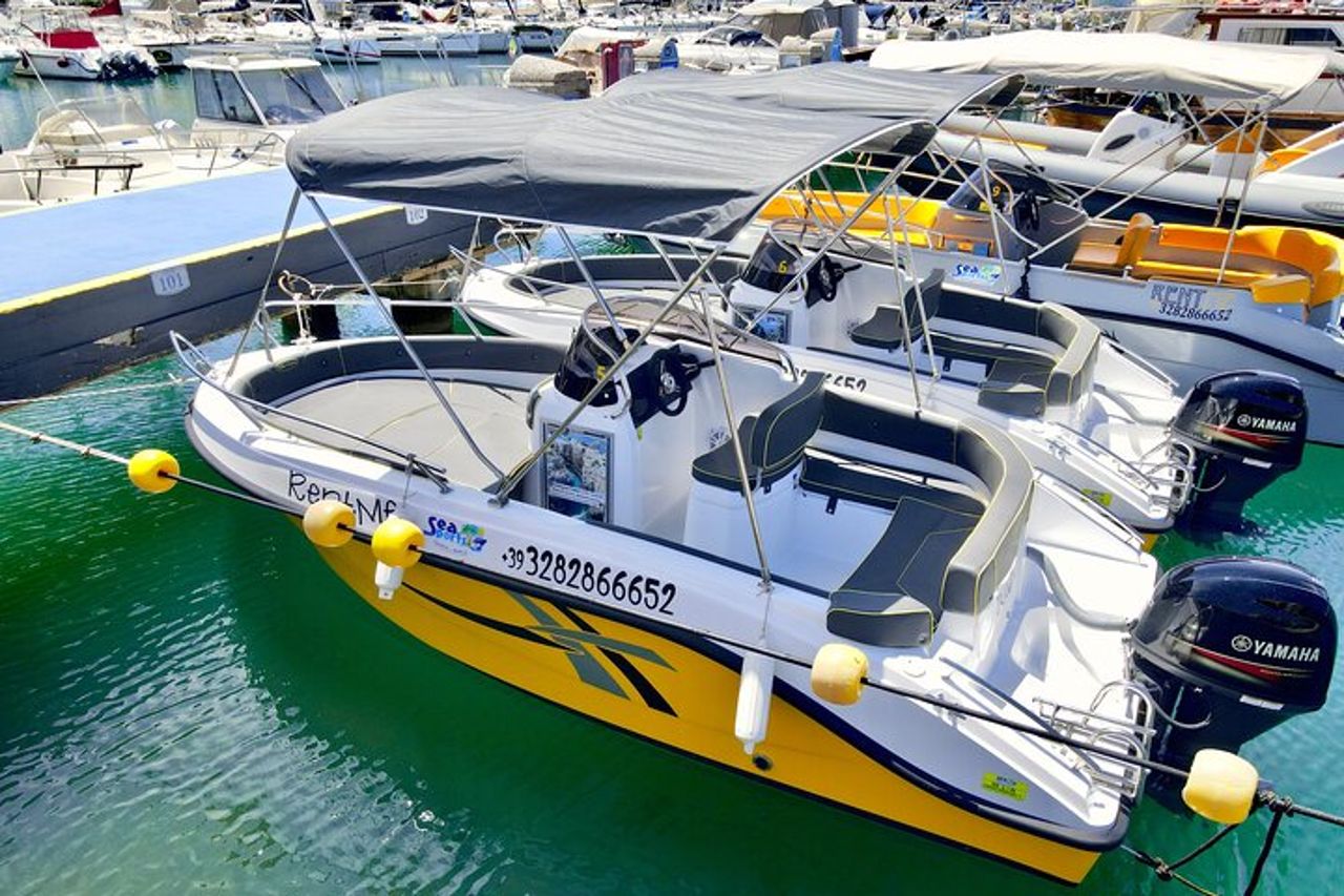 Tropea: Noleggia Nuova Barca Marinello. 4 ore al top! 5 posti — 2