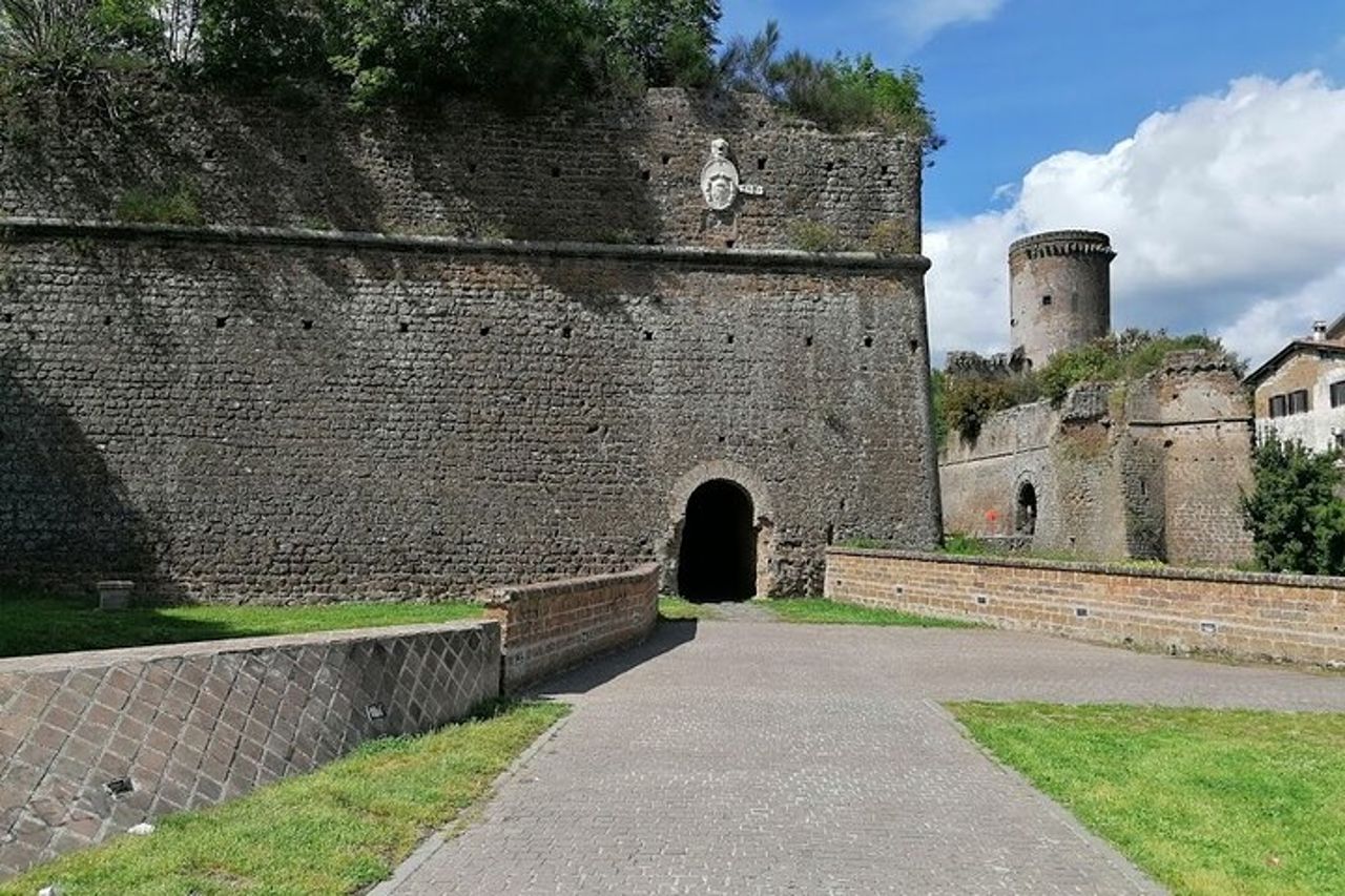 Dog friendly tour, archeological sites and nature around Rome, package price — 8