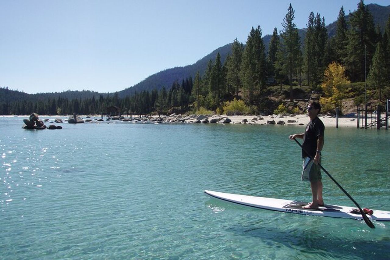 Lezione di Stand Up Paddleboard a Tahoe City — 3
