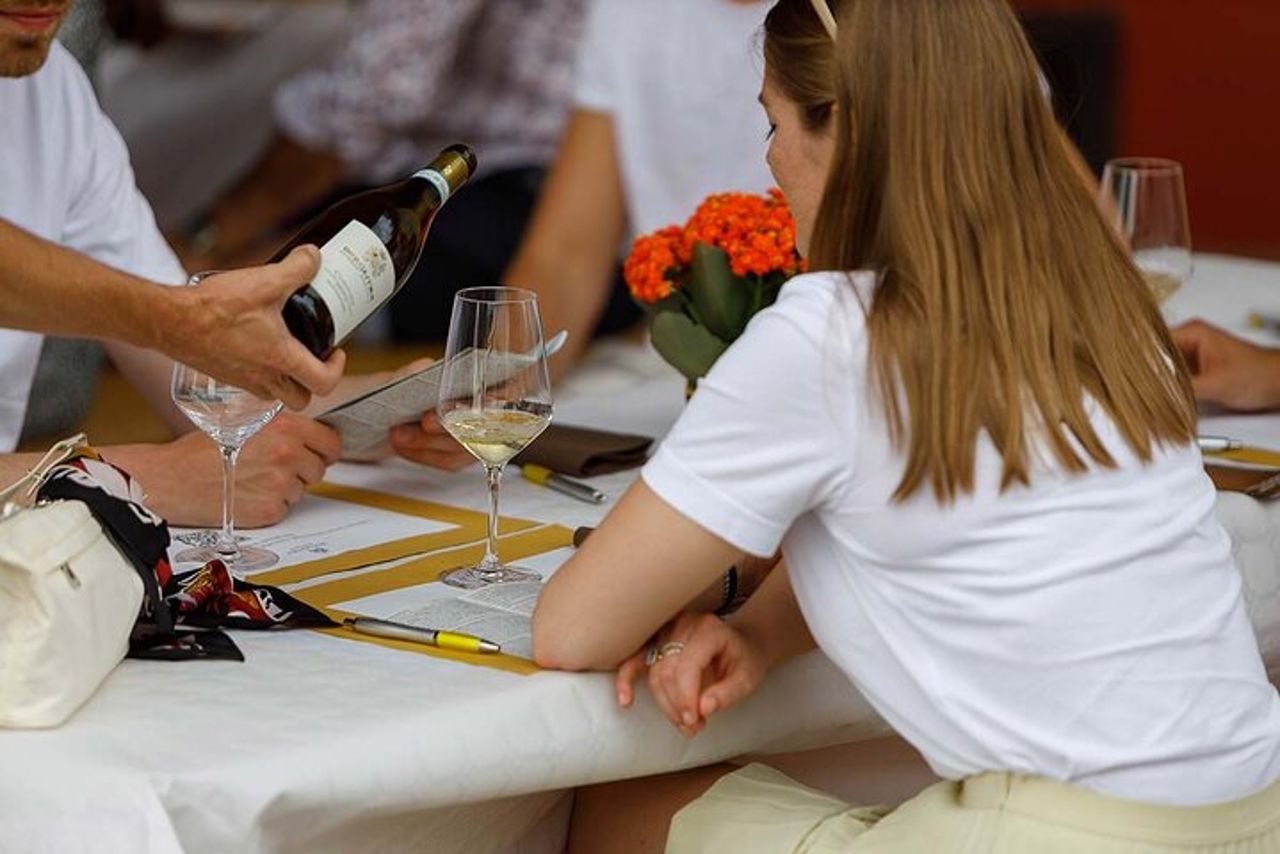 Tour della cantina e degustazione dei vini del Garda a Lazise — 6