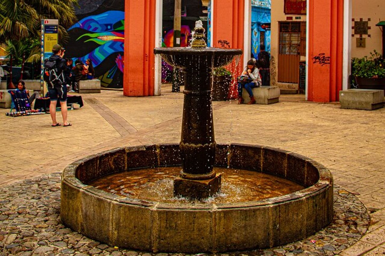Tour privato di 8 ore della città, Monserrate incluso — 4