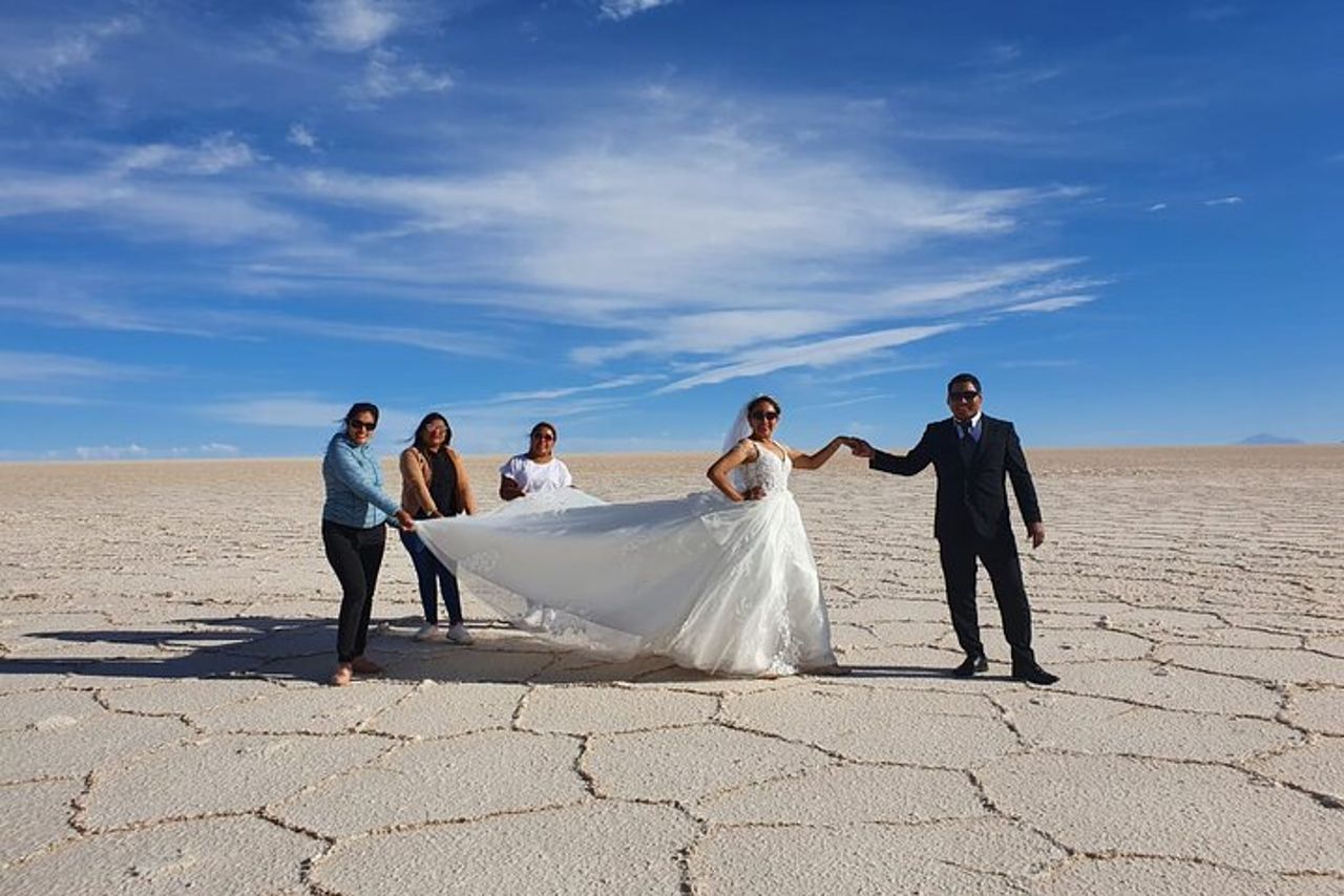 Tour di 3 giorni alle lagune saline e colorate di Uyuni + tramonto + effetto specchio — 3