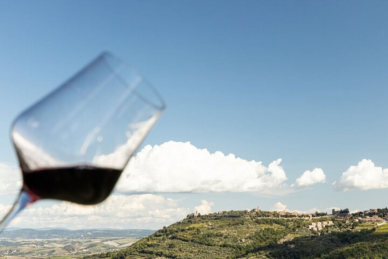 Degustazione vini classica a Montalcino — 9