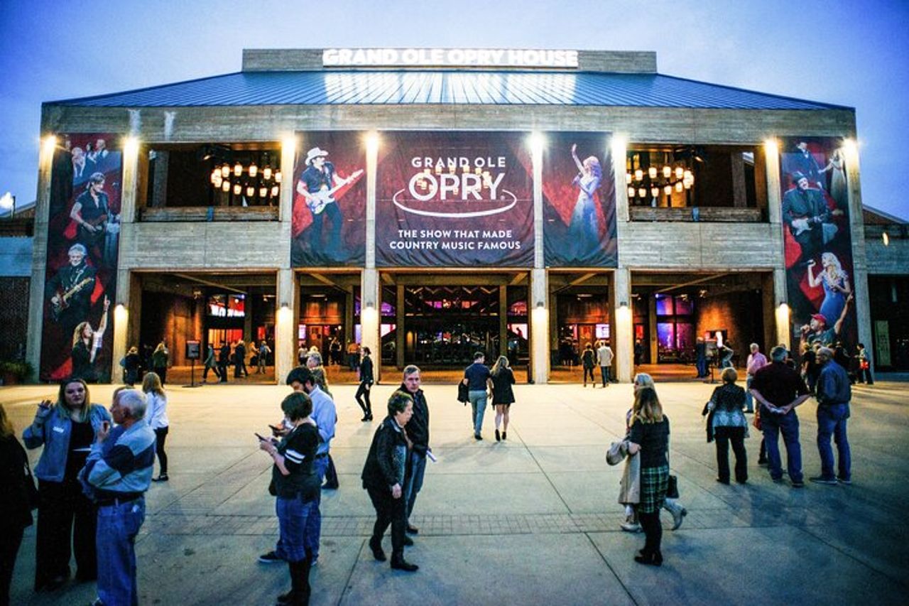 Tour guidato nel backstage della Grand Ole Opry House a Nashville
