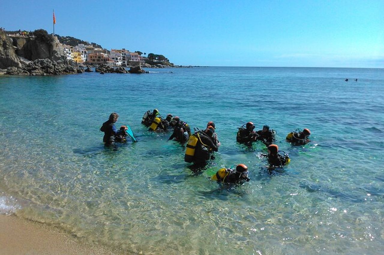Avventura subacquea per piccoli gruppi in Costa Brava — 2