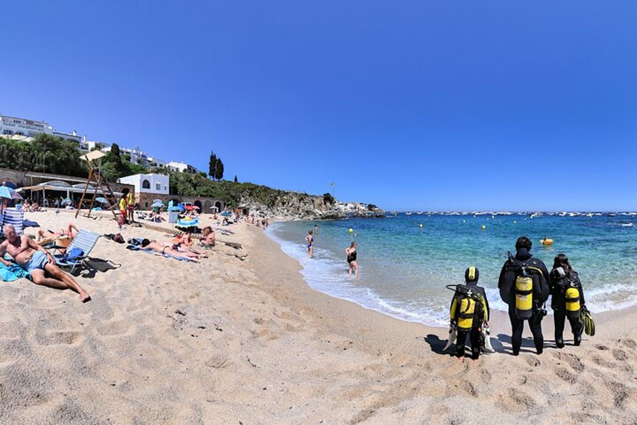 Avventura subacquea per piccoli gruppi in Costa Brava — 5
