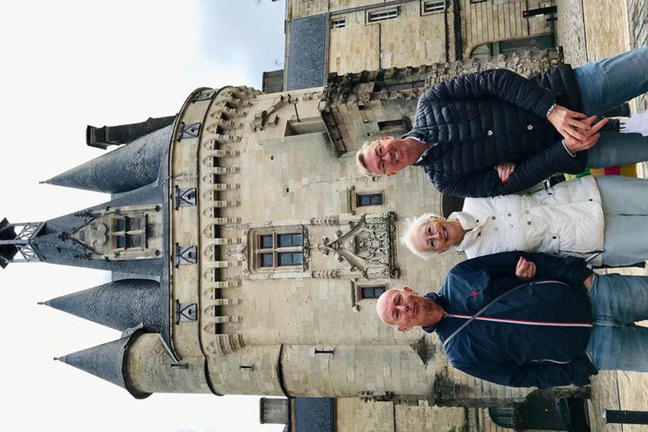 Privato: tour a piedi del meglio di Bordeaux + bicchiere di vino Bordeaux — 9