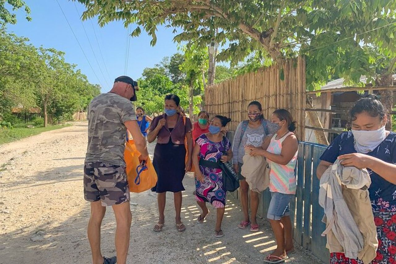 Tour in buggy di Playa del Carmen con nuoto Cenote e visita del villaggio Maya — 9
