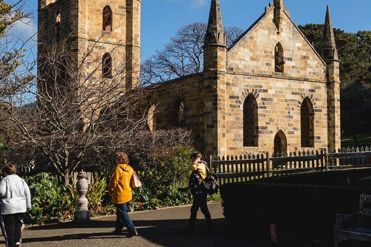 Tour guidato di un'intera giornata a Port Arthur con Harbour Cruise e Tasman National Park — 9