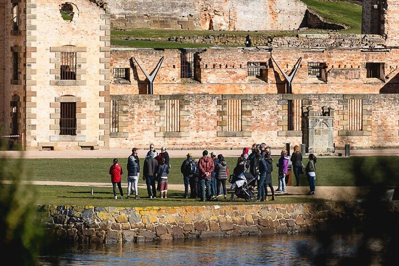 Tour guidato di un'intera giornata a Port Arthur con Harbour Cruise e Tasman National Park