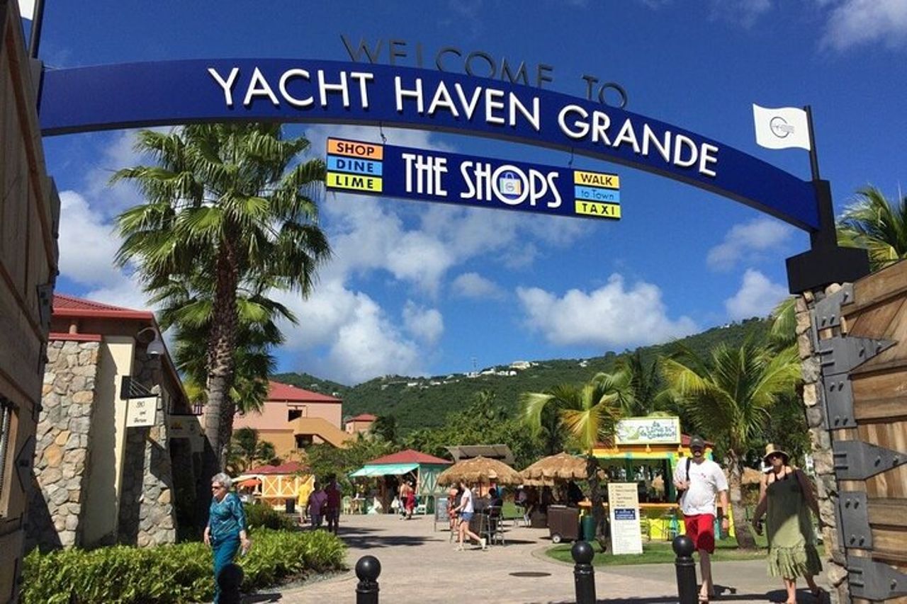 Paradise Taxi & Tours USVI Airport Trasporti Hampton by Hilton — 3