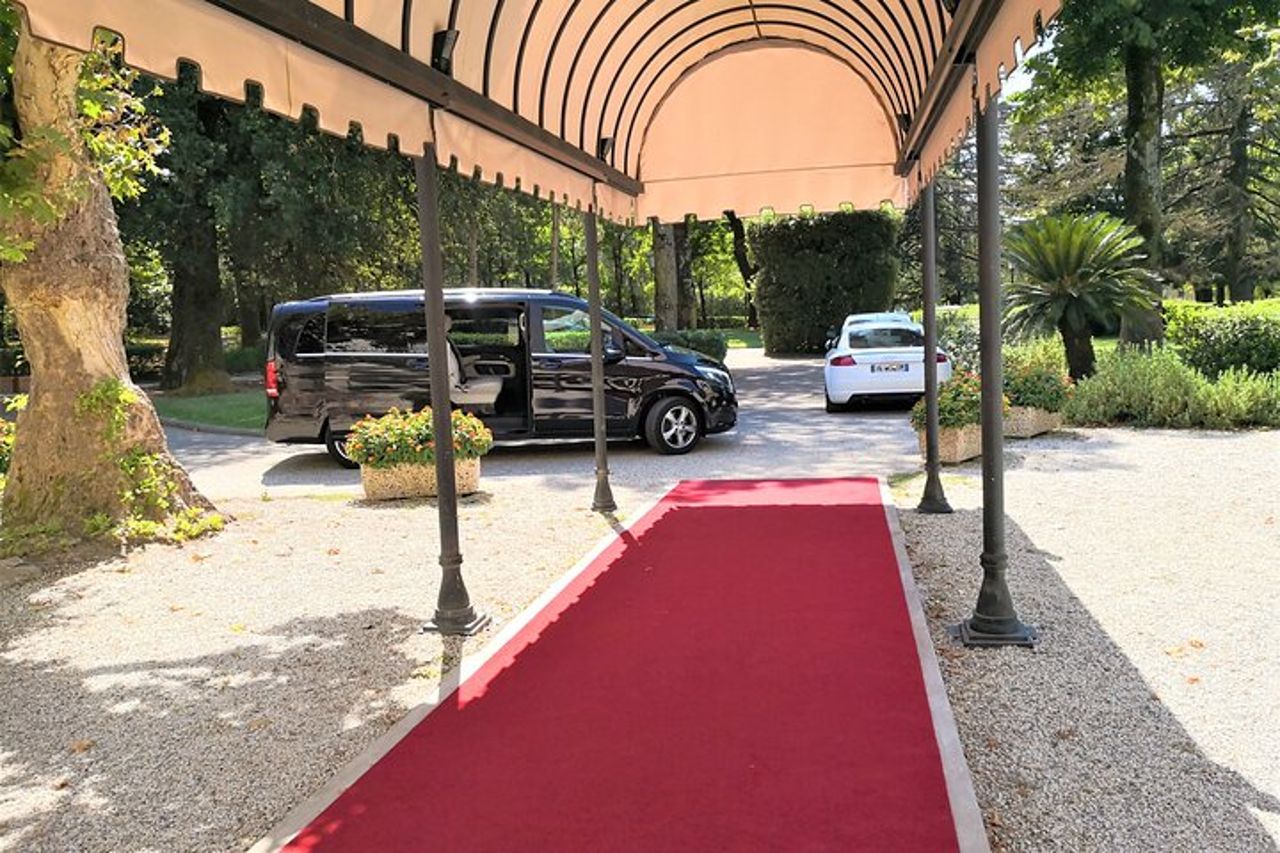 Luxury Chauffeur Service Pisa a Grotta Giusti o Montecatini Terme