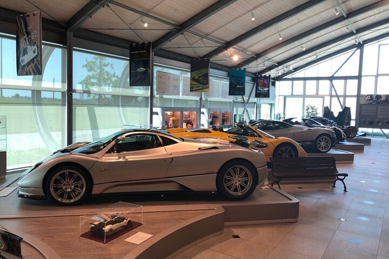 MOTORVALLEY: Museo Lambo, visite alle fabbriche Ferrari&Pagani + Musei — 6
