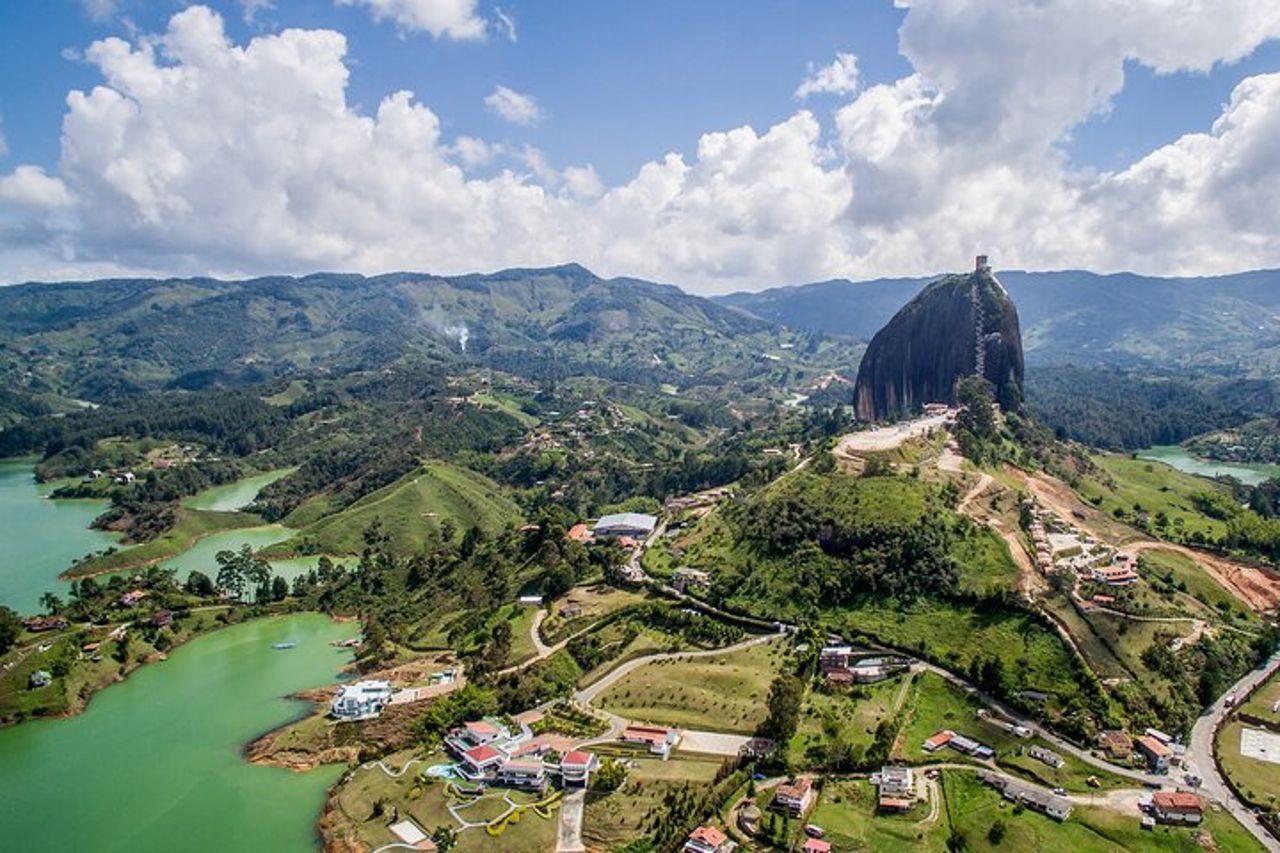 Tour privato a Guatape da Medellin — 8