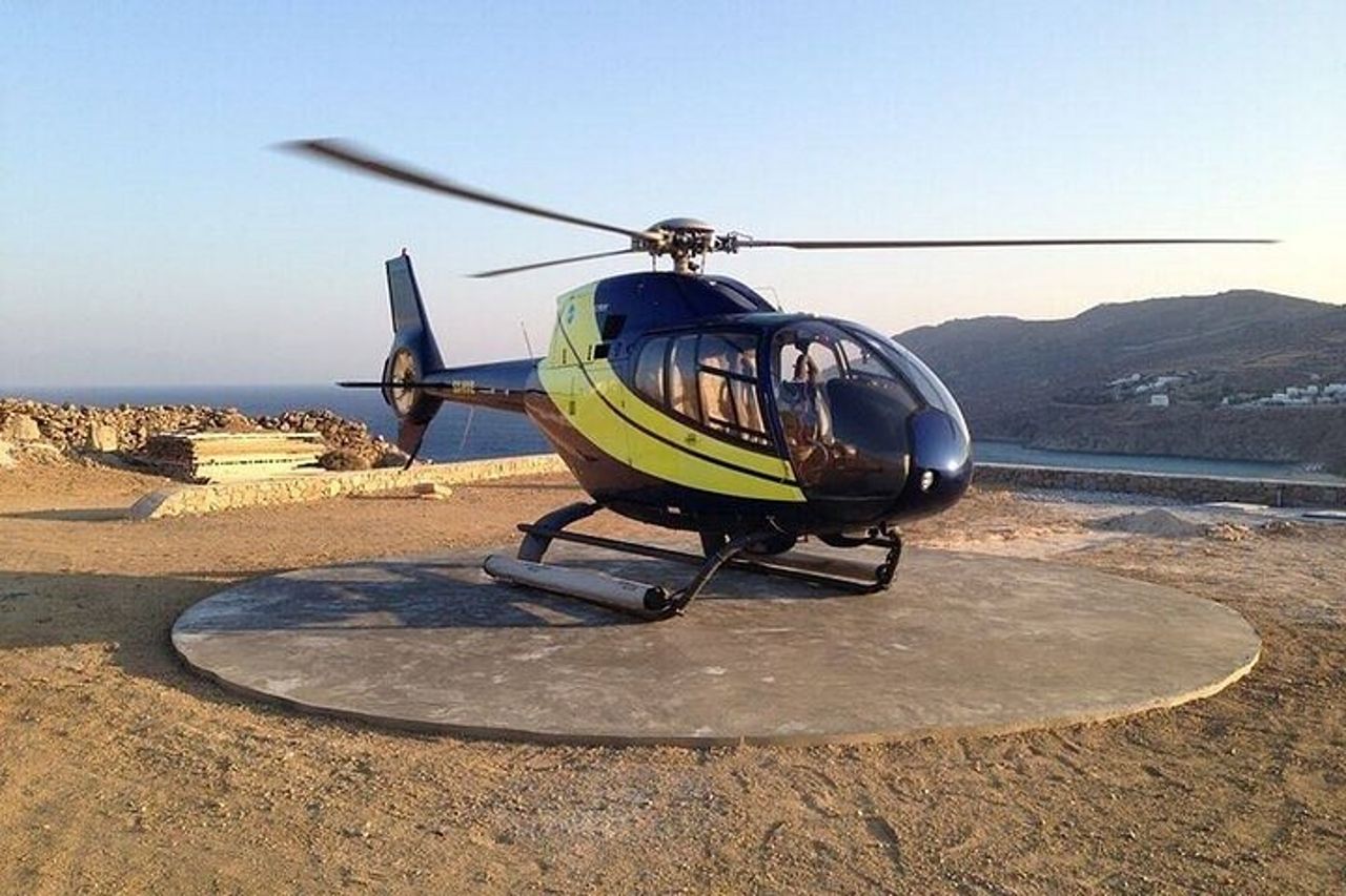 Trasferimento privato in elicottero da Sifnos a Mykonos — 8