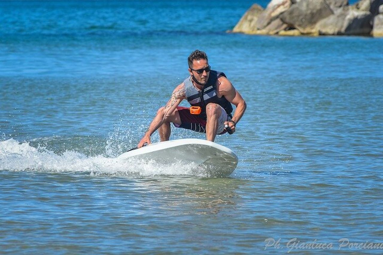 Esperienza di Jetsurf Marche e Abruzzo
