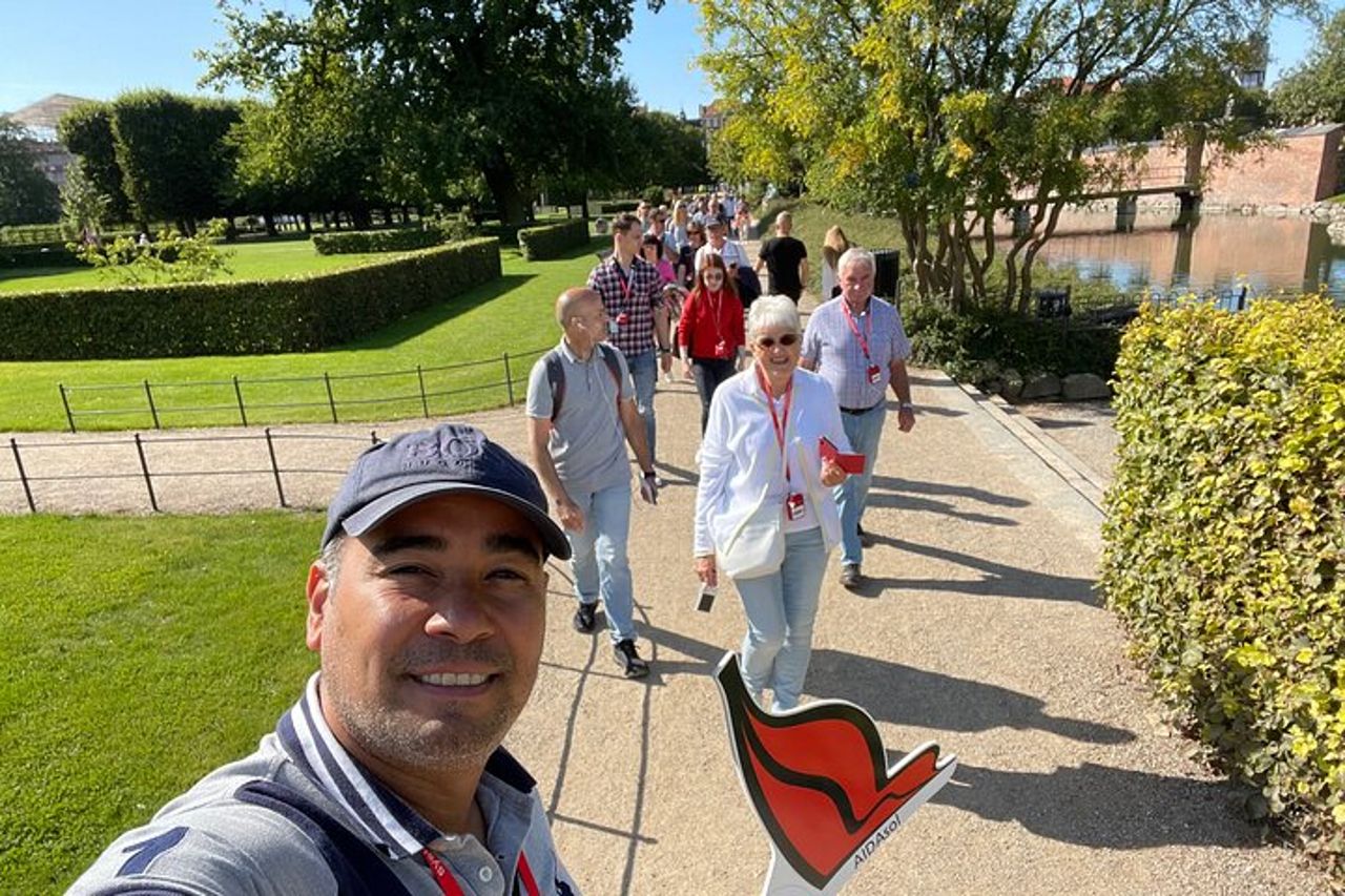 Tour a piedi di Copenaghen con degustazione di cibo (piatto di smorrebrod e scatto) — 6