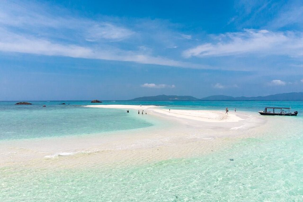 Snorkeling all'Isola Fantasma di Okinawa Ishigaki e alla Grotta Blu — 3