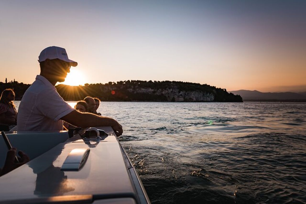 Tour al tramonto a Sirmione — 9