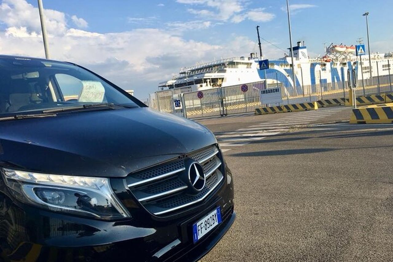 Trasferimento dal porto di Civitavecchia a Roma — 2
