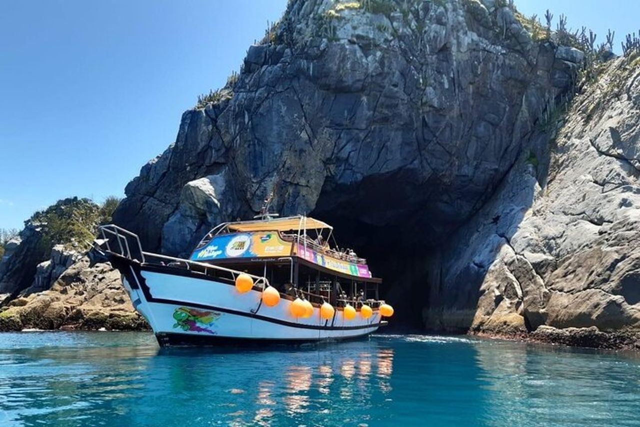 Gita di un giorno ad Arraial do Cabo da Rio de Janeiro: tour in barca e spiaggia — 9