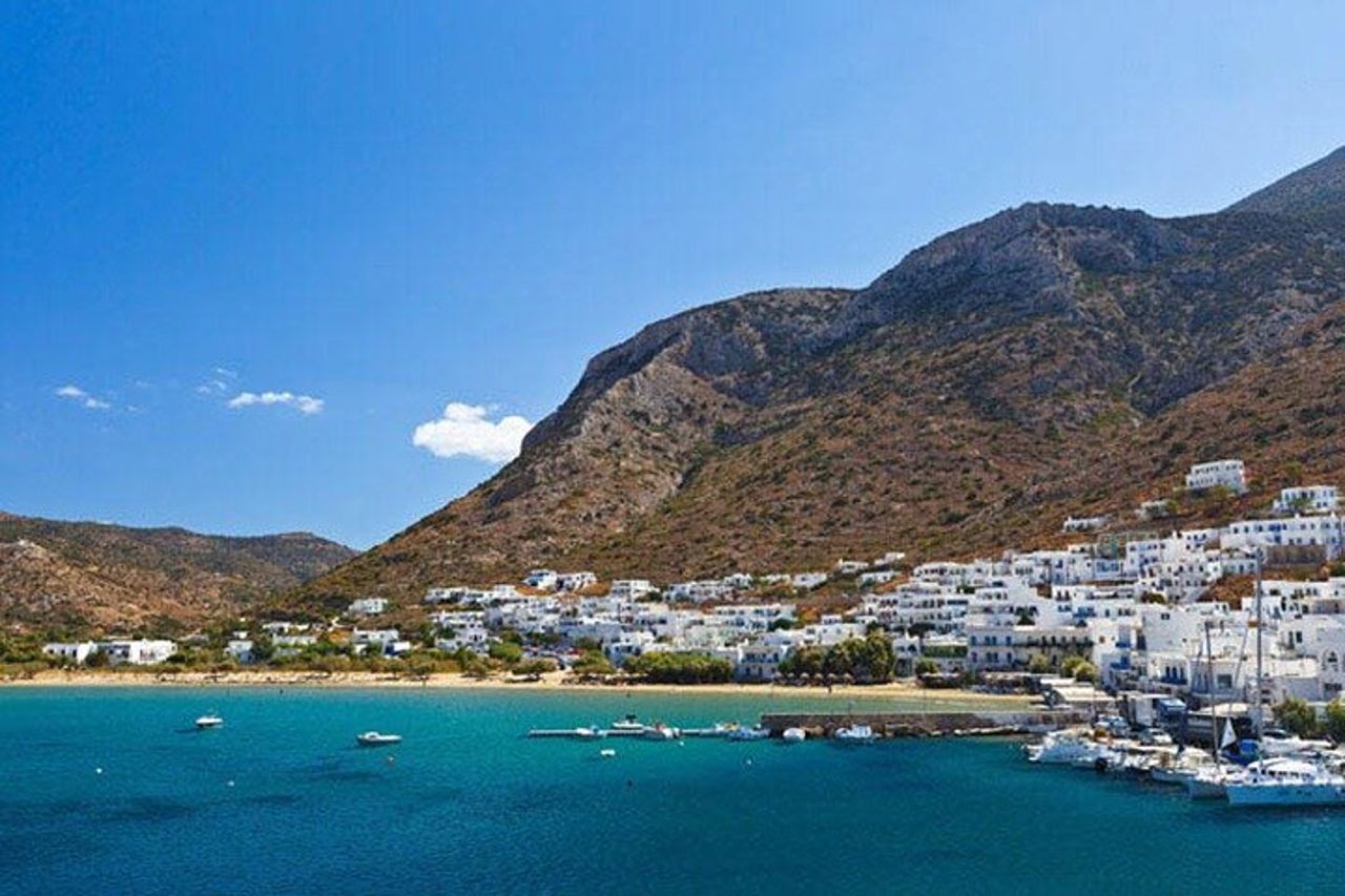Trasferimento privato in elicottero da Naxos a Sifnos — 3