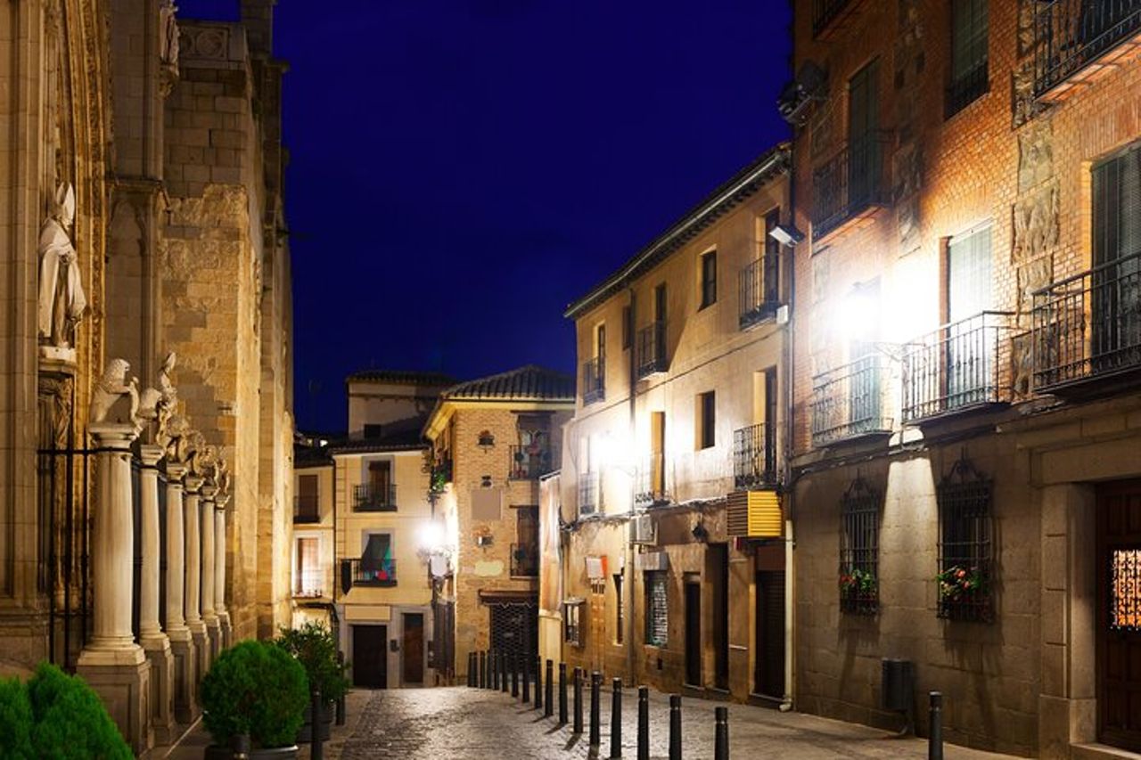 Tour notturno privato a Toledo da Madrid — 7