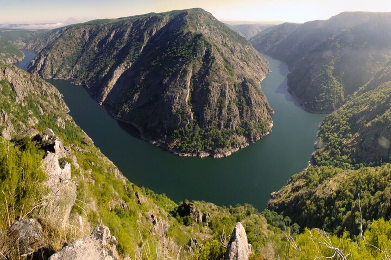Ribeira Sacra in barca (facoltativa), visita di Ourense da Santiago — 2