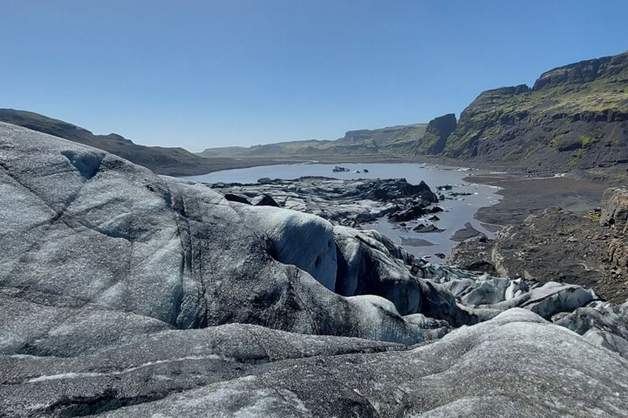Arrampicata su ghiaccio in piccoli gruppi ed escursionismo sul ghiacciaio a Solheimajokull — 3